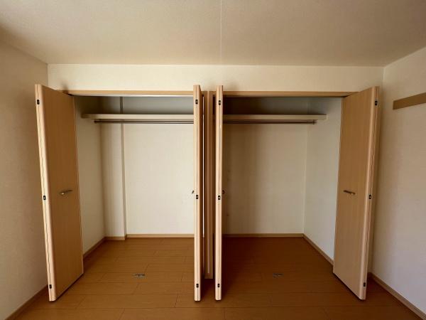 リバティ栄　野洲市栄