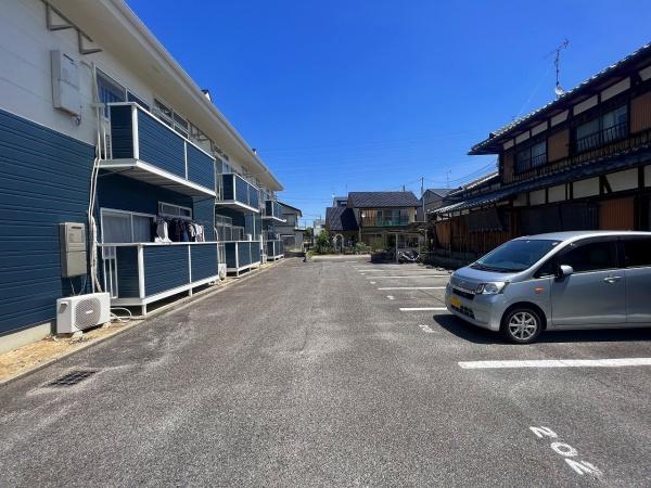 リバティ栄　野洲市栄