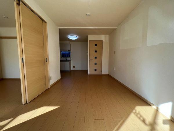 リバティ栄　野洲市栄