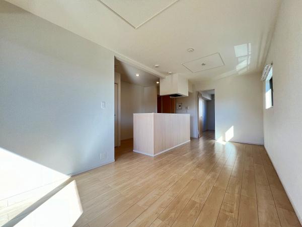 アーバンクラール2　野洲市市三宅