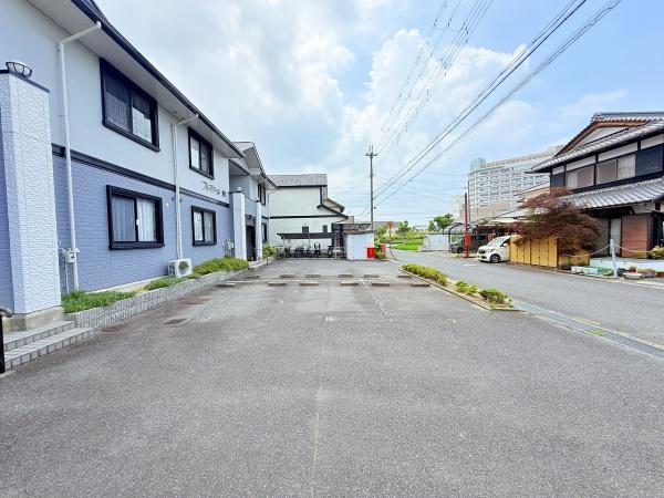 フレマリール林　守山市守山6丁目