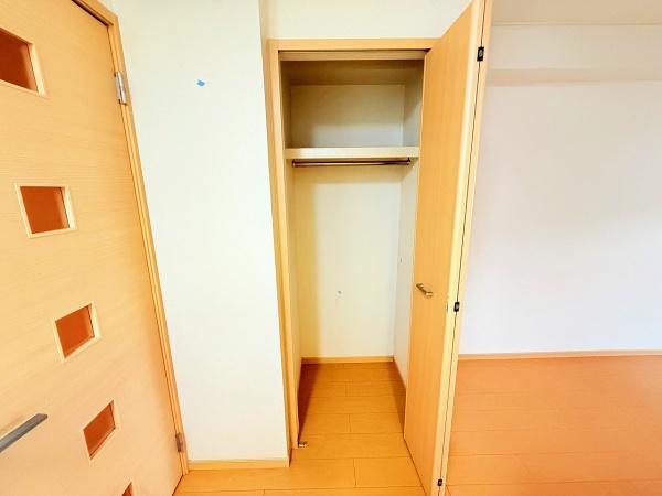 チェノワ・コート