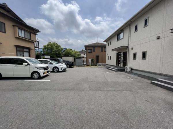 プレジール・ラヴィ　守山市岡町