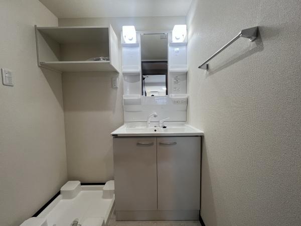 ハートフルマンション神出　（守山市勝部）