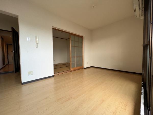 リバーアン　野洲市市三宅
