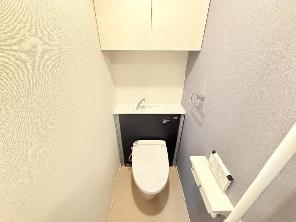 アドラブール　野洲市市三宅
