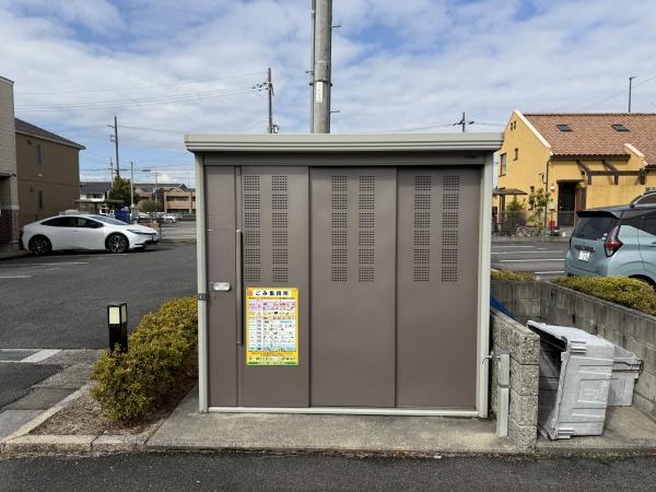 シダーコンフォール壱番館　守山市金森町
