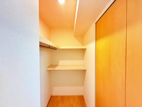 アーバンクラール2　野洲市市三宅