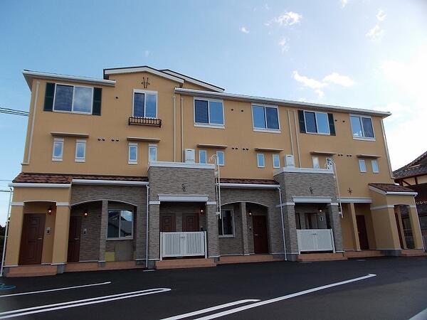 草津市新浜町のアパート