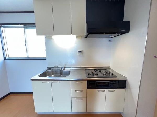 北口マンション　野洲市北野1丁目