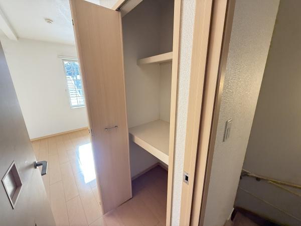 グレイス　リバー　守山市伊勢町
