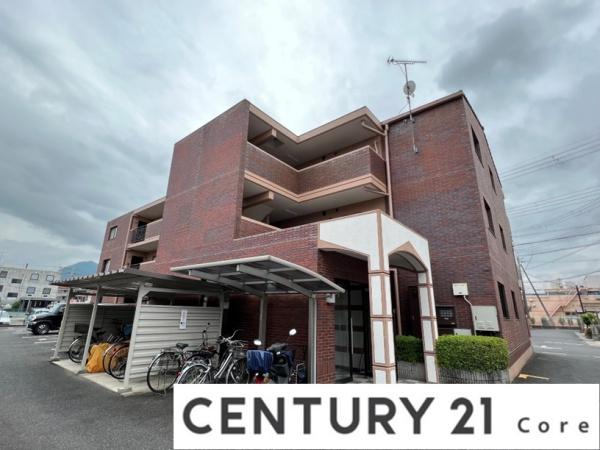 シャトーアルバ2　栗東市市三宅