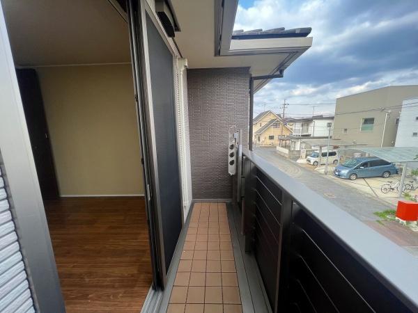 ジーワンコート　守山市二町町