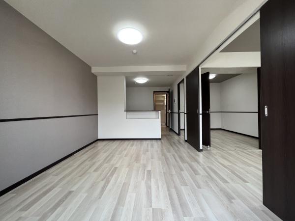 アンソレイエ　野洲市行畑