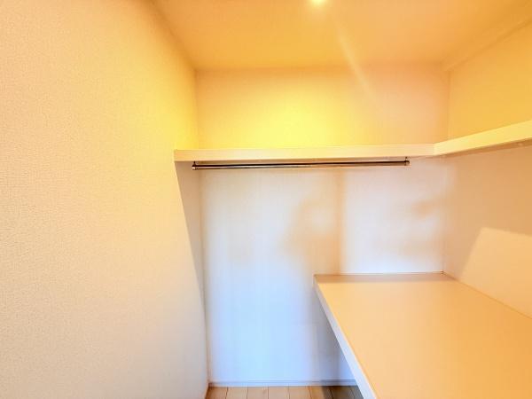 ラ　プレミエ－ル　エトワ－ル　栗東市手原