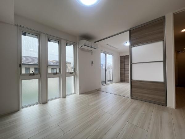 ヴェルクレール　守山市伊勢町