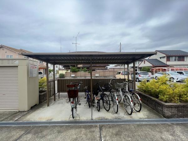エステート3　野洲市三上