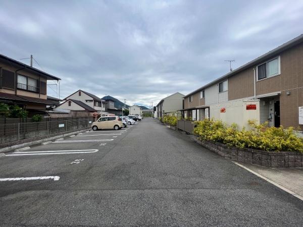 エステート3　野洲市三上