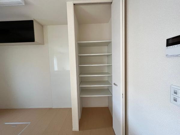 エステート3　野洲市三上