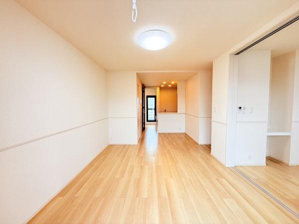 シャルマンフルール１　守山市伊勢町