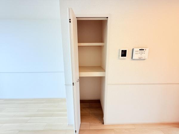 シャルマンフルール１　守山市伊勢町