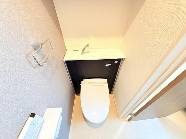 シャルマンフルール１　守山市伊勢町
