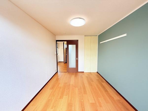 サンハイム伊勢Ｃ棟　守山市伊勢町