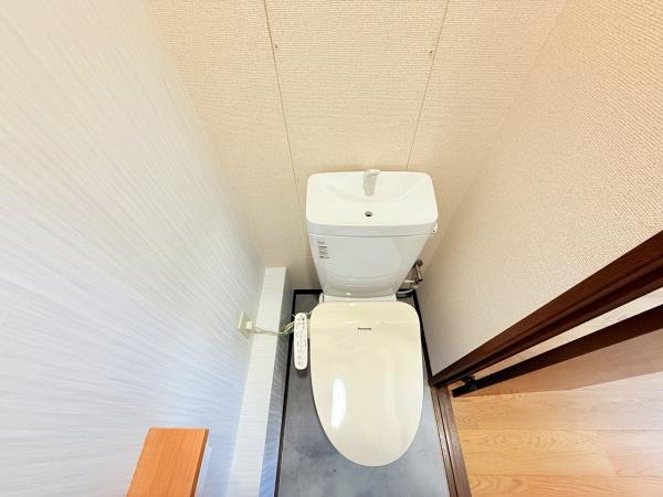 サンハイム伊勢Ｃ棟　守山市伊勢町