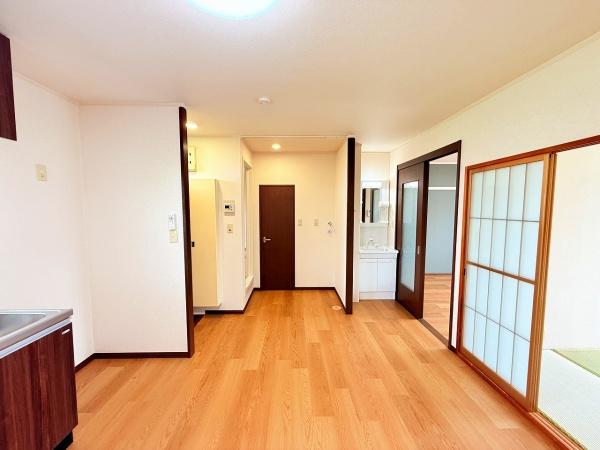 サンハイム伊勢Ｃ棟　守山市伊勢町