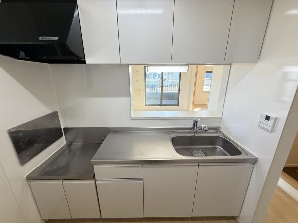 グリエラ３番館　守山市大門町