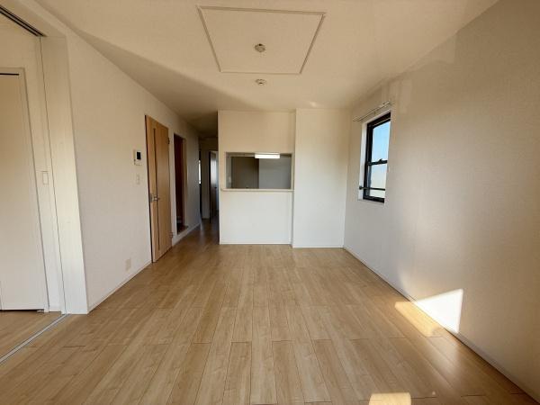 グリエラ３番館　守山市大門町