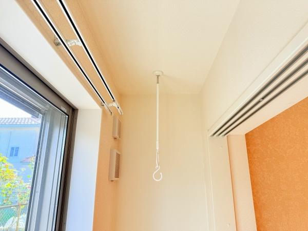 マーサー・M（野洲市冨波乙）