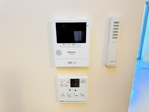 マーサー・M（野洲市冨波乙）