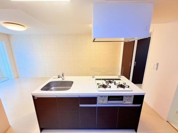 マーサー・M（野洲市冨波乙）