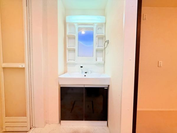 マーサー・M（野洲市冨波乙）