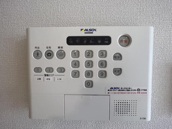 Ｃｏｚｙ　Ｃｏｕｒｔ竹中　（守山市阿村）