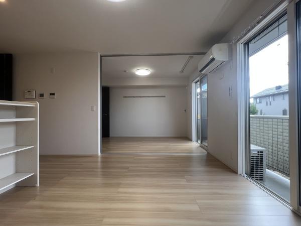 Ｃｏｚｙ　Ｃｏｕｒｔ竹中　（守山市阿村）