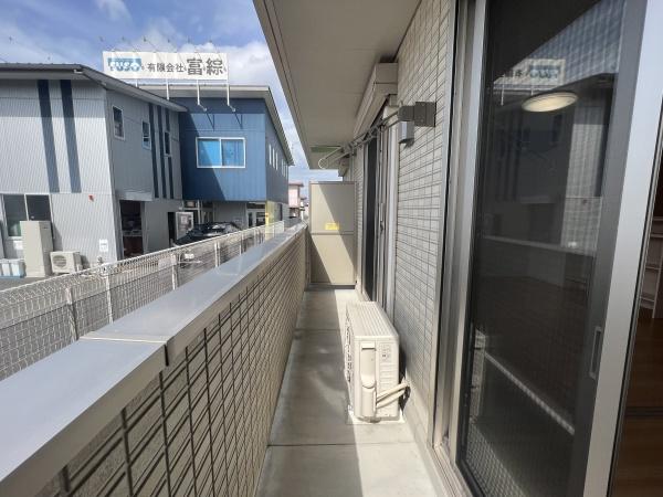 Ｃｏｚｙ　Ｃｏｕｒｔ竹中　（守山市阿村）