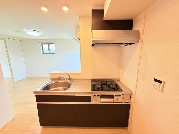 プログレス　Ｆ　1番館　守山市古高町