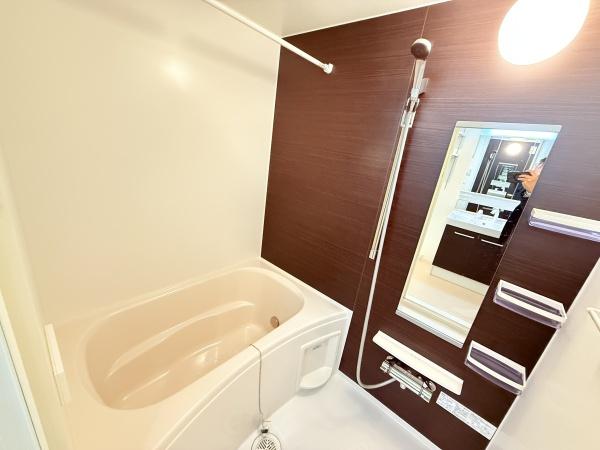 プログレス　Ｆ　1番館　守山市古高町