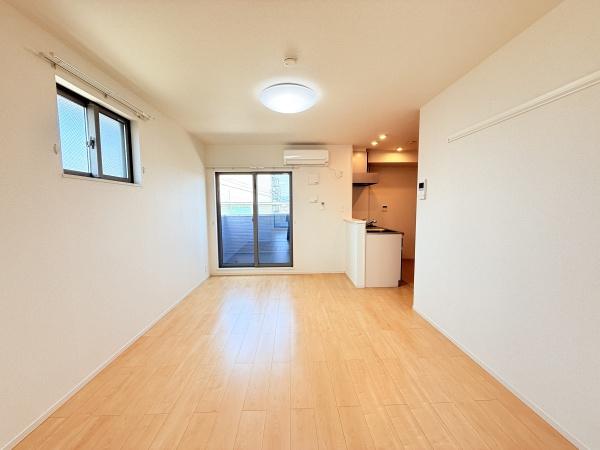 プログレス　Ｆ　1番館　守山市古高町