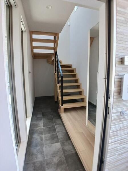 メル　ヴァンベール