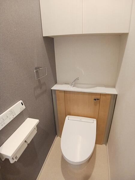 メル　ヴァンベール