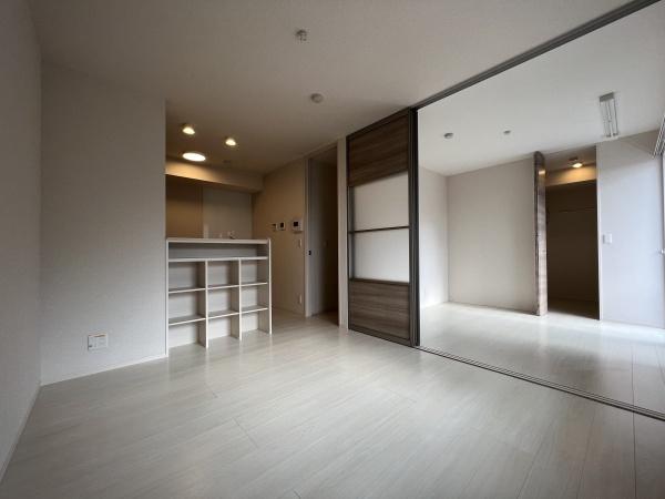 ホワイトクレイン野洲　妙光寺