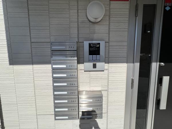 ホワイトクレイン野洲　妙光寺