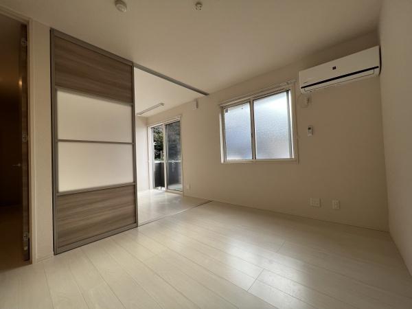 ホワイトクレイン野洲　妙光寺