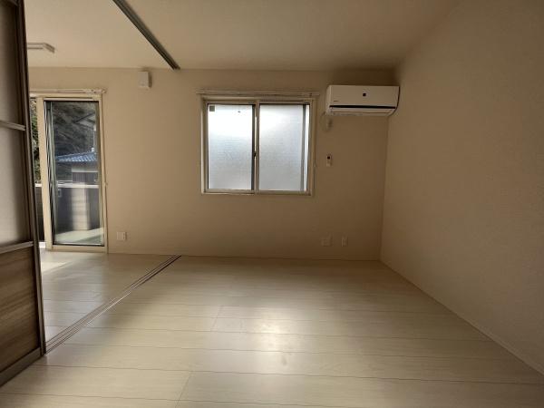 ホワイトクレイン野洲　妙光寺