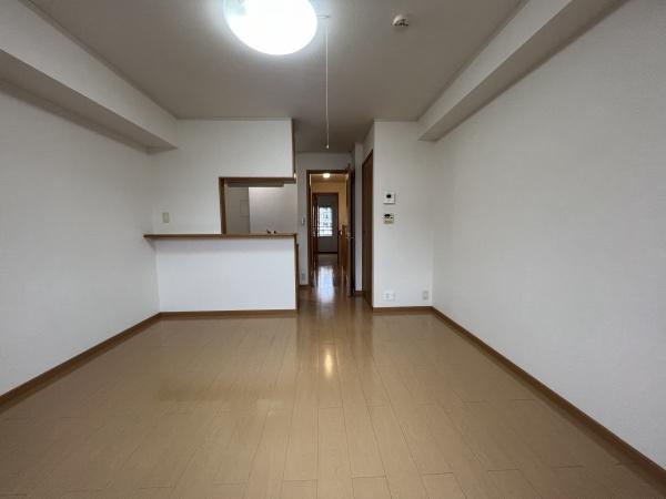 コンフォート　フジ　野洲市小篠原