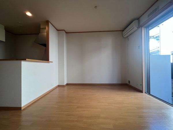 グリーングラス　A棟　（野洲市小篠原）