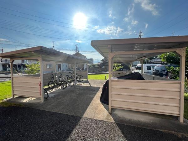 グリーングラス　A棟　（野洲市小篠原）